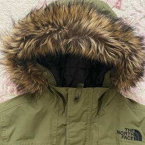 Boys The North Face coat